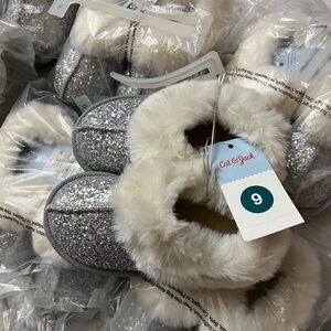 Cat & Jack Sparkling Silver Slippers with Faux Fur